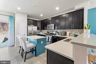 516 Victorianna Dr, Capitol Heights, MD 20743 - Photo 8