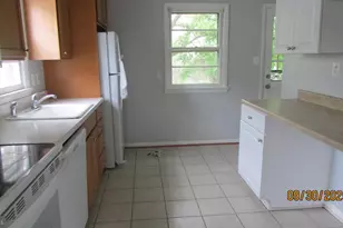 8308 Potomac Ave, College Park, MD 20740 - Photo 6