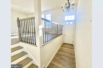 6906 Stansbury Lane, Landover, MD 20785 - Photo 2