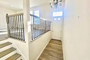 6906 Stansbury Ln, Landover, MD 20785 - Photo 2