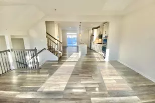 6906 Stansbury Ln, Landover, MD 20785 - Photo 4