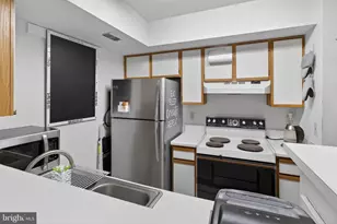 4482 Lord Loudoun Ct, Upper Marlboro, MD 20772 - Photo 10