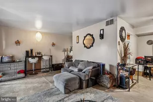 6912 Hanover Pkwy, Greenbelt, MD 20770 - Photo 8