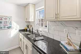 112 N Huron Dr, Oxon Hill, MD 20745 - Photo 14