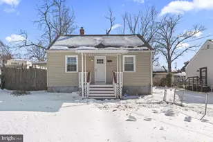 112 N Huron Dr, Oxon Hill, MD 20745 - Photo 2