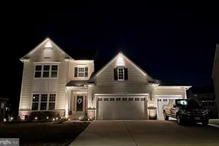 5816 McIntosh Pl, Brandywine, MD 20613 - Photo 2