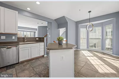 4012 Meadow Trail Lane, Hyattsville, MD 20784 - Photo 6