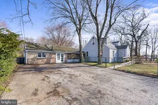 301 Bryan Point Rd, Accokeek, MD 20607 - Photo 1