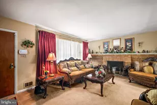 3611 28th Pkwy, Temple Hills, MD 20748 - Photo 2