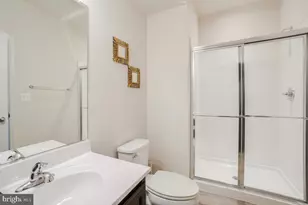 9002 Spruce Tree Ln, Upper Marlboro, MD 20772 - Photo 8