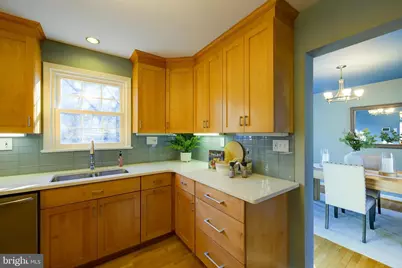 115 Lakeside Drive, Greenbelt, MD 20770 - Photo 28