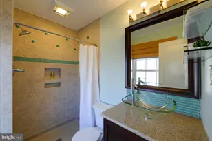 115 Lakeside Dr, Greenbelt, MD 20770 - Photo 46