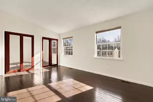 970 Central Hills Ln, Hyattsville, MD 20785 - Photo 26