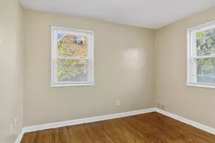 916 Highview Dr, Capitol Heights, MD 20743 - Photo 12