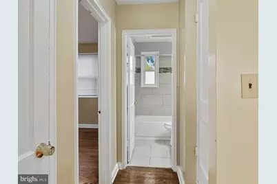 916 Highview Drive, Capitol Heights, MD 20743 - Photo 8