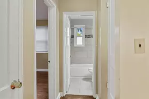 916 Highview Dr, Capitol Heights, MD 20743 - Photo 8