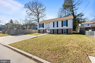 4702 N Tecumseh St, Berwyn Heights, MD 20740 - Photo 4