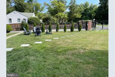 8801 Christina Lane, Clinton, MD 20735 - Photo 2