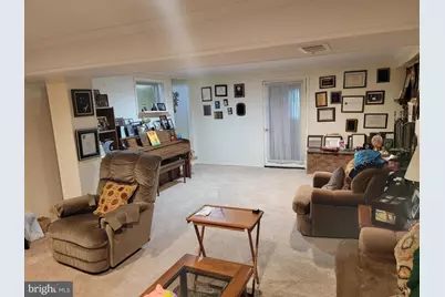 7303 Hastings Drive, Capitol Heights, MD 20743 - Photo 10