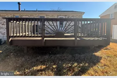 6203 Larwin Drive, Temple Hills, MD 20748 - Photo 4