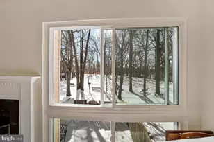 8115 Bird Ln, Greenbelt, MD 20770 - Photo 10