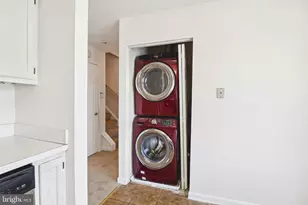 4138 Candy Apple Ln, Suitland, MD 20746 - Photo 14