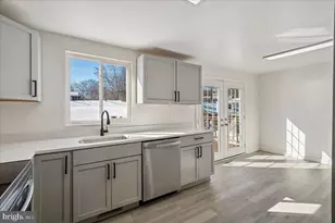 12705 Windbrook Dr, Clinton, MD 20735 - Photo 26