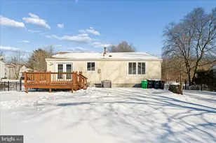 12705 Windbrook Dr, Clinton, MD 20735 - Photo 8