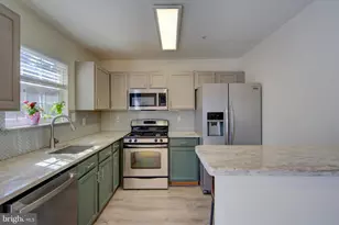 3713 Community Dr, District Heights, MD 20747 - Photo 10