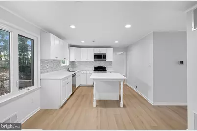 210 Lastner Lane, Greenbelt, MD 20770 - Photo 16