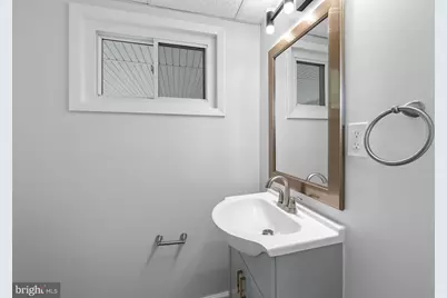 210 Lastner Lane, Greenbelt, MD 20770 - Photo 4