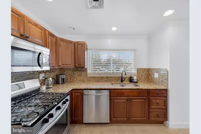 609 Cedarleaf Avenue, Capitol Heights, MD 20743 - Photo 10