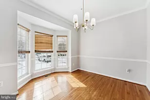 8406 Hamlin St, Lanham, MD 20706 - Photo 4