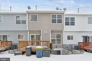 8406 Hamlin St, Lanham, MD 20706 - Photo 38