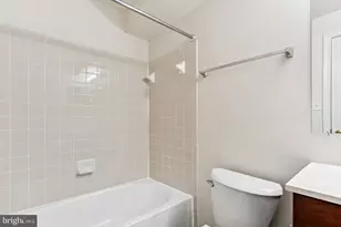 8406 Hamlin St, Lanham, MD 20706 - Photo 36