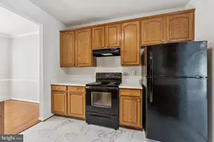 8406 Hamlin St, Lanham, MD 20706 - Photo 12