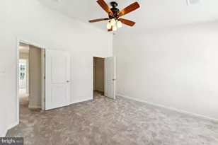 8406 Hamlin St, Lanham, MD 20706 - Photo 16