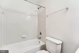 8406 Hamlin St, Lanham, MD 20706 - Photo 28