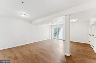 8406 Hamlin St, Lanham, MD 20706 - Photo 32