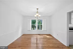 11203 Cedar Ln, Beltsville, MD 20705 - Photo 12