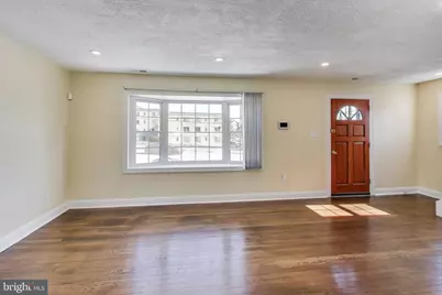 6904 Riggs Road, Hyattsville, MD 20783 - Photo 2