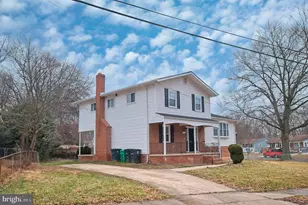 8912 Keewatin Rd, Lanham, MD 20706 - Photo 2