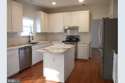 5704 Allwood Court, Lanham, MD 20706 - Photo 8