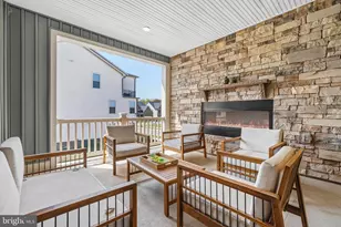 103 Green Branch Rd, Laurel, MD 20708 - Photo 2