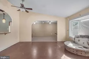 15700 Perkins Ln, Bowie, MD 20716 - Photo 10