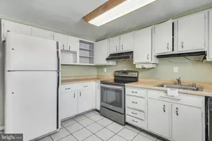 15700 Perkins Ln, Bowie, MD 20716 - Photo 2
