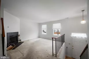 602 Mt Lubentia Ct E, Upper Marlboro, MD 20774 - Photo 2