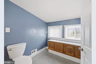 4004 Lawrence Street, Brentwood, MD 20722 - Photo 32