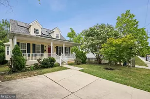 3709 38th Ave, Brentwood, MD 20722 - Photo 2