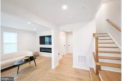 134 Summit Point Boulevard, Bowie, MD 20716 - Photo 4